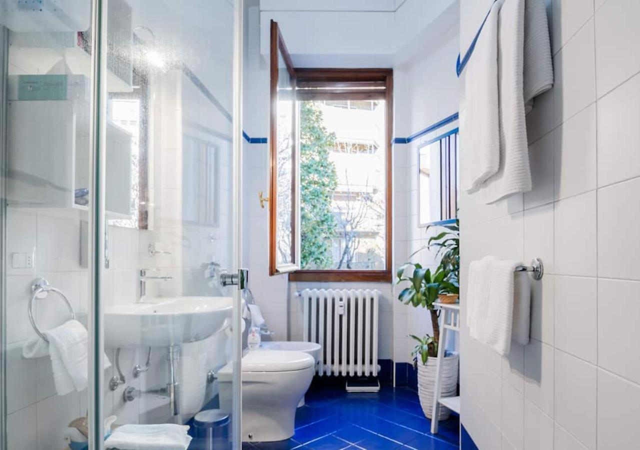 Appartamento Blu A Milano Zona Ripamonti Vicino Allo Ieo エクステリア 写真