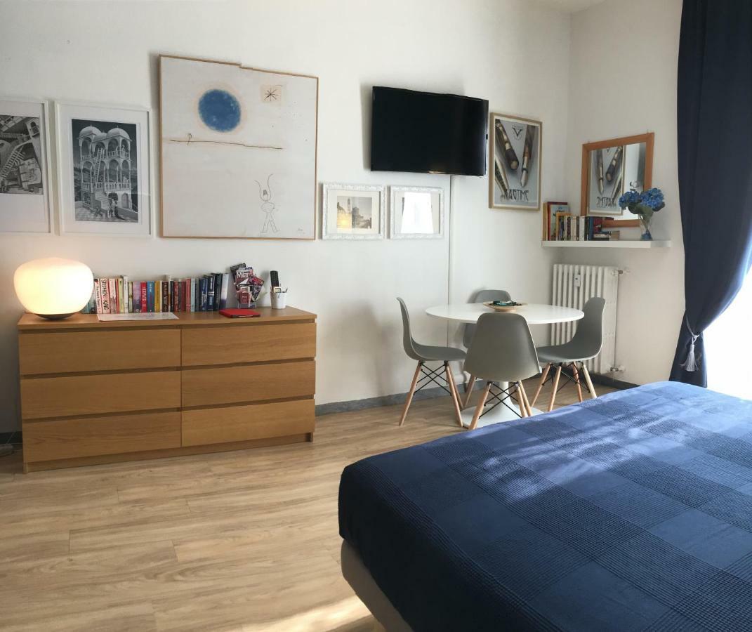 Appartamento Blu A Milano Zona Ripamonti Vicino Allo Ieo エクステリア 写真