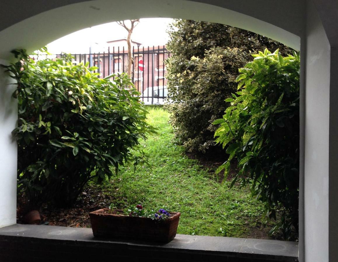 Appartamento Blu A Milano Zona Ripamonti Vicino Allo Ieo エクステリア 写真